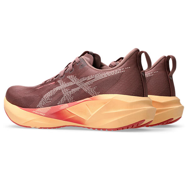 Asics Novablast 5 Rubble Red/Fawn