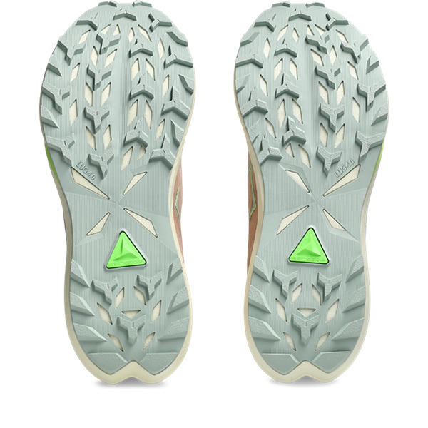 Asics Fuji Lite 6 Pale Apricot/Lichen Rock