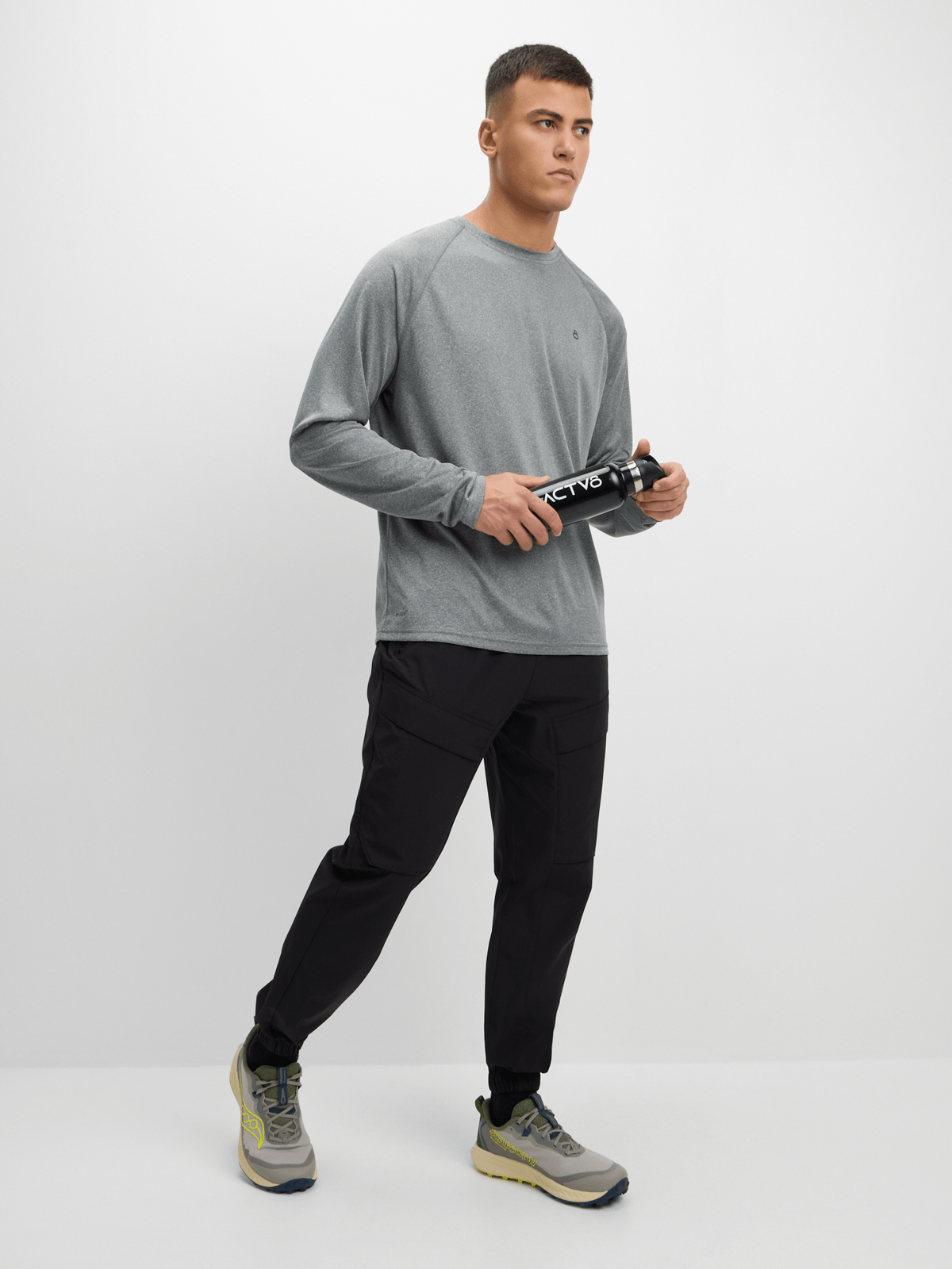 TS Men&#39;s Agility Cargo Black Trackpants: Flexible, Durable, Multi-Pocket Training Pants