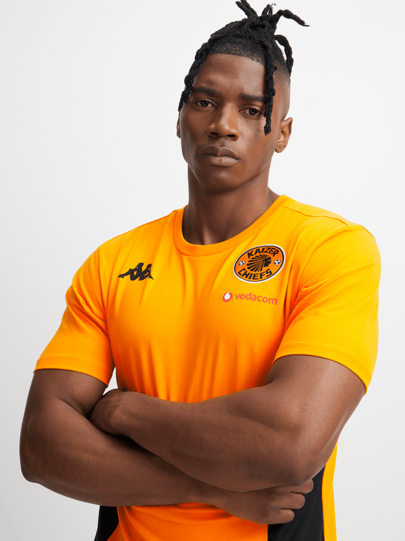 Kappa Men&#39;s Kaizer Chiefs Millido Travel Yellow Tee with Iconic Logo