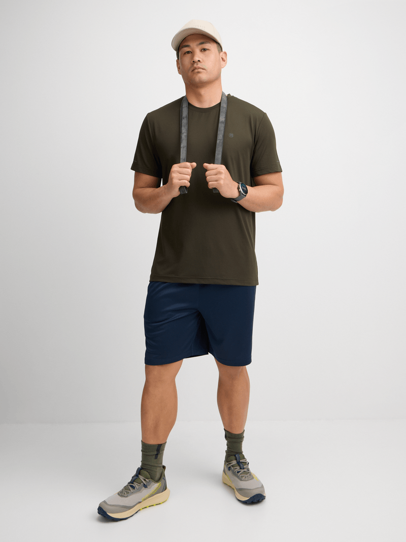 Men&#39;s Breathable Eyelet Performance Tee: Moisture-Wicking Athletic Workout Training T-Shirt