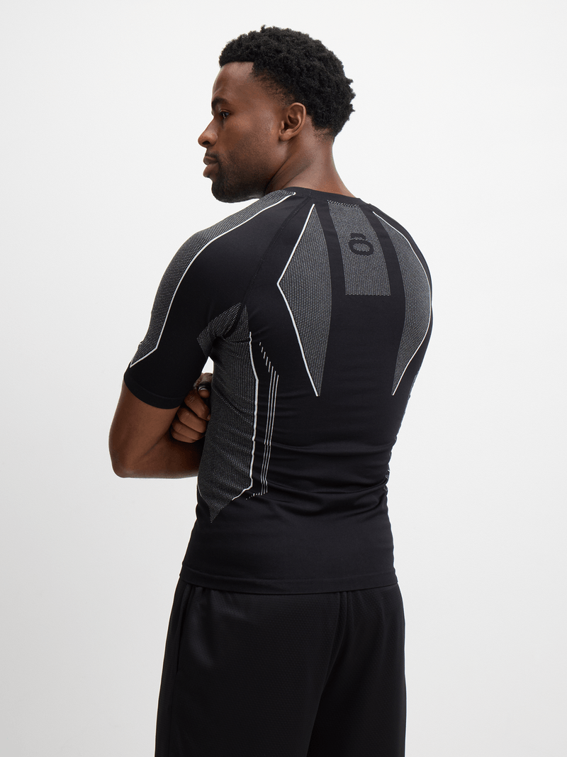 TS Men&#39;s Performance Black Short Sleeve Base Layer Tee - Moisture-Wicking, Seamless