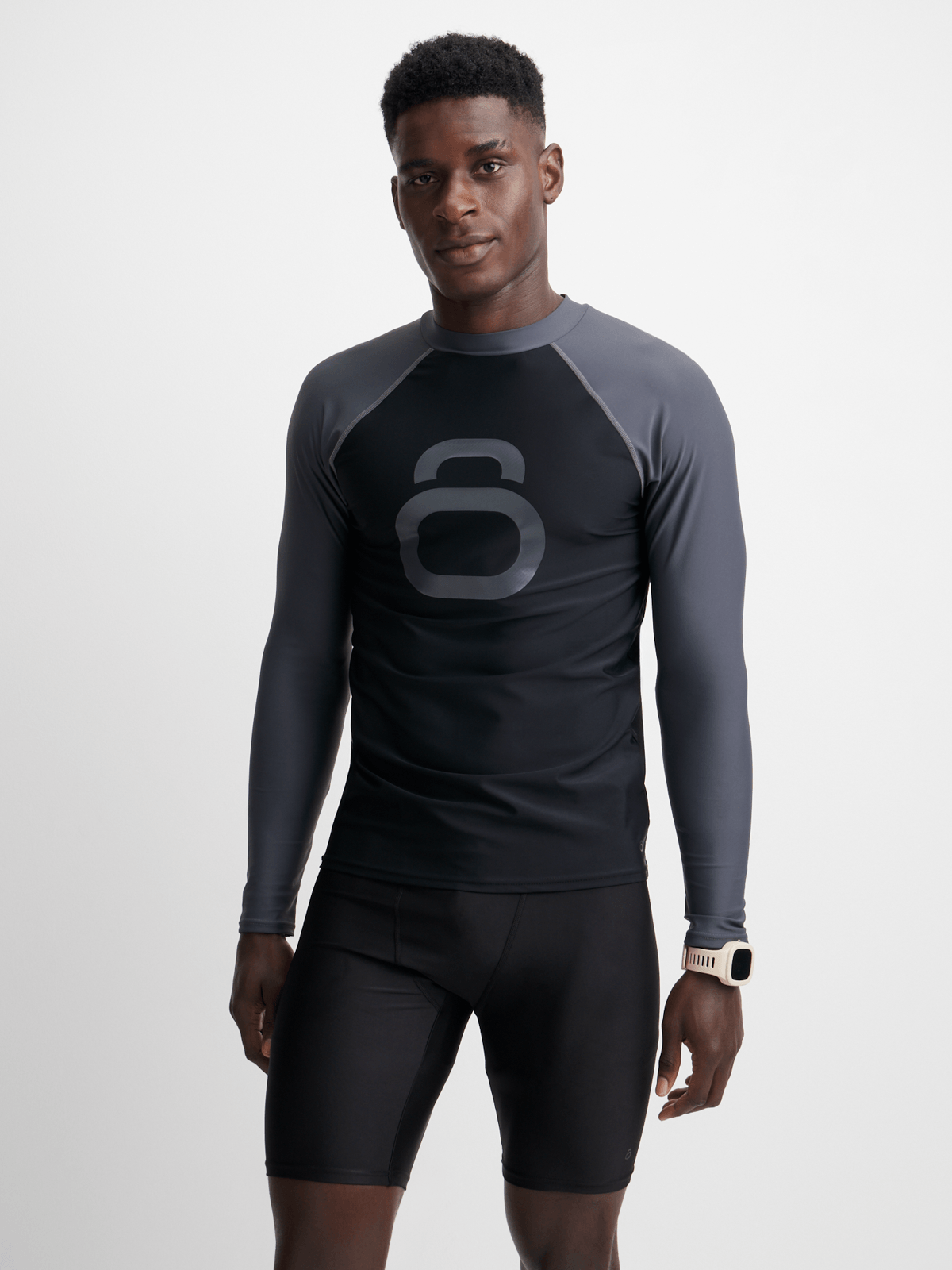 Men&#39;s Core Black Performance Swim Jammer: Durable, Flexible, Fast