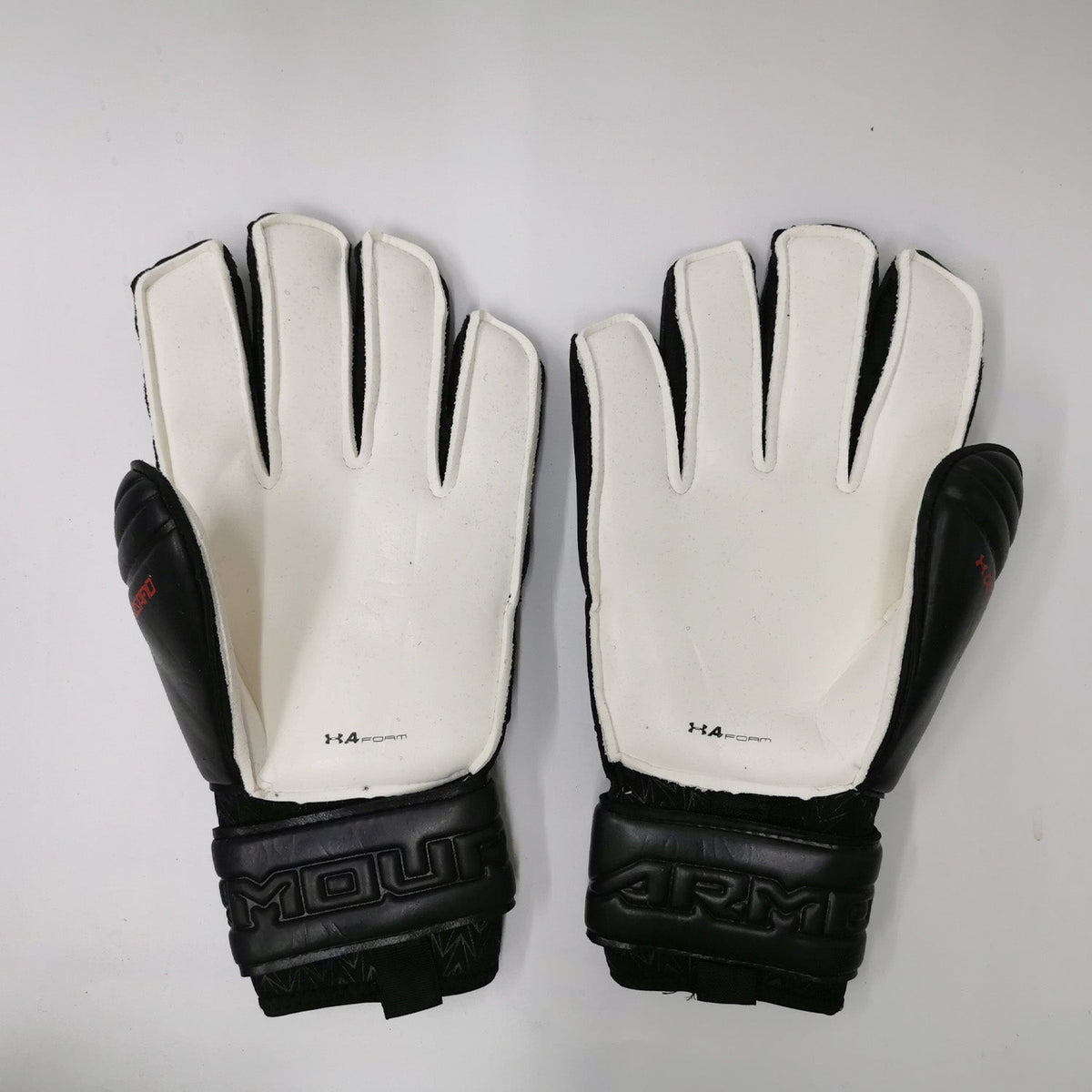 Under Armour full latex gloves Black