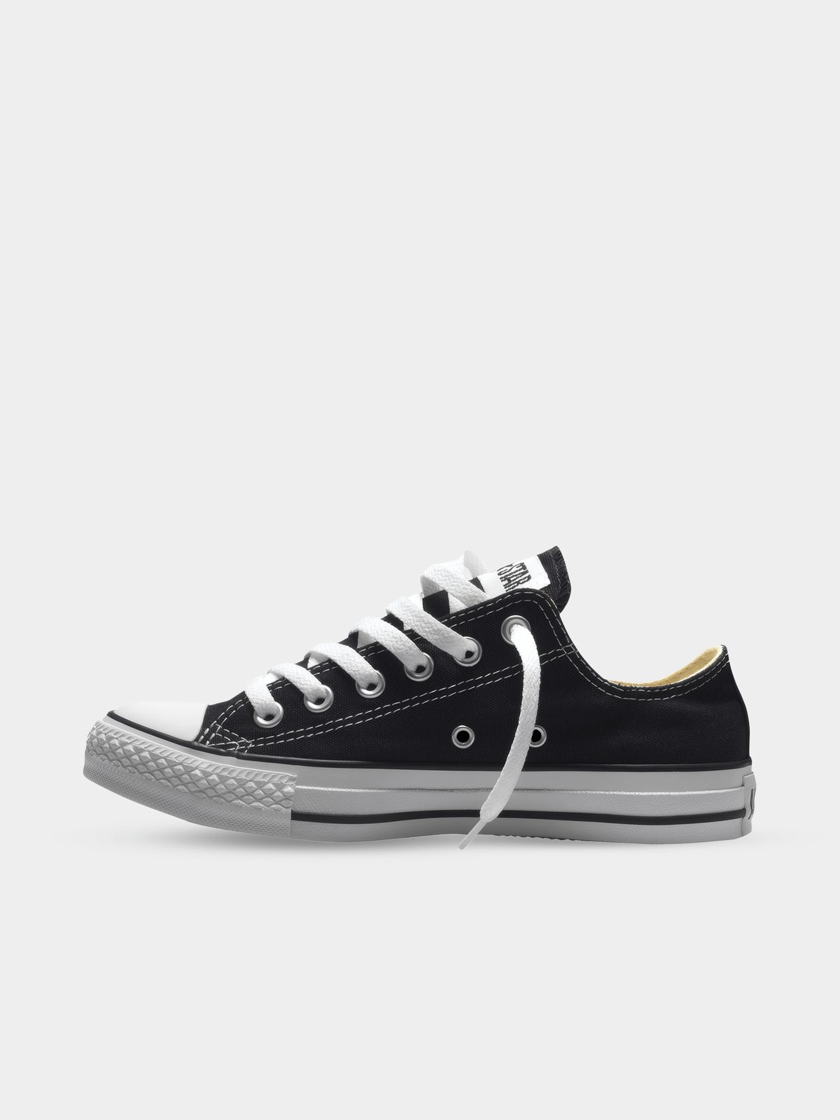 Classic Converse Men&#39;s Chuck Taylor All Star Low-Top Black White Canvas Sneakers