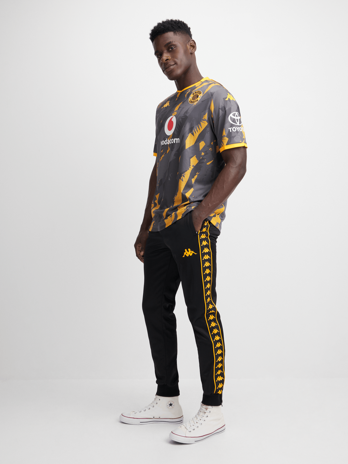 Kappa Men&#39;s Kaizer Chiefs Away 25/26 Grey Stadium Jersey Kombat Kit