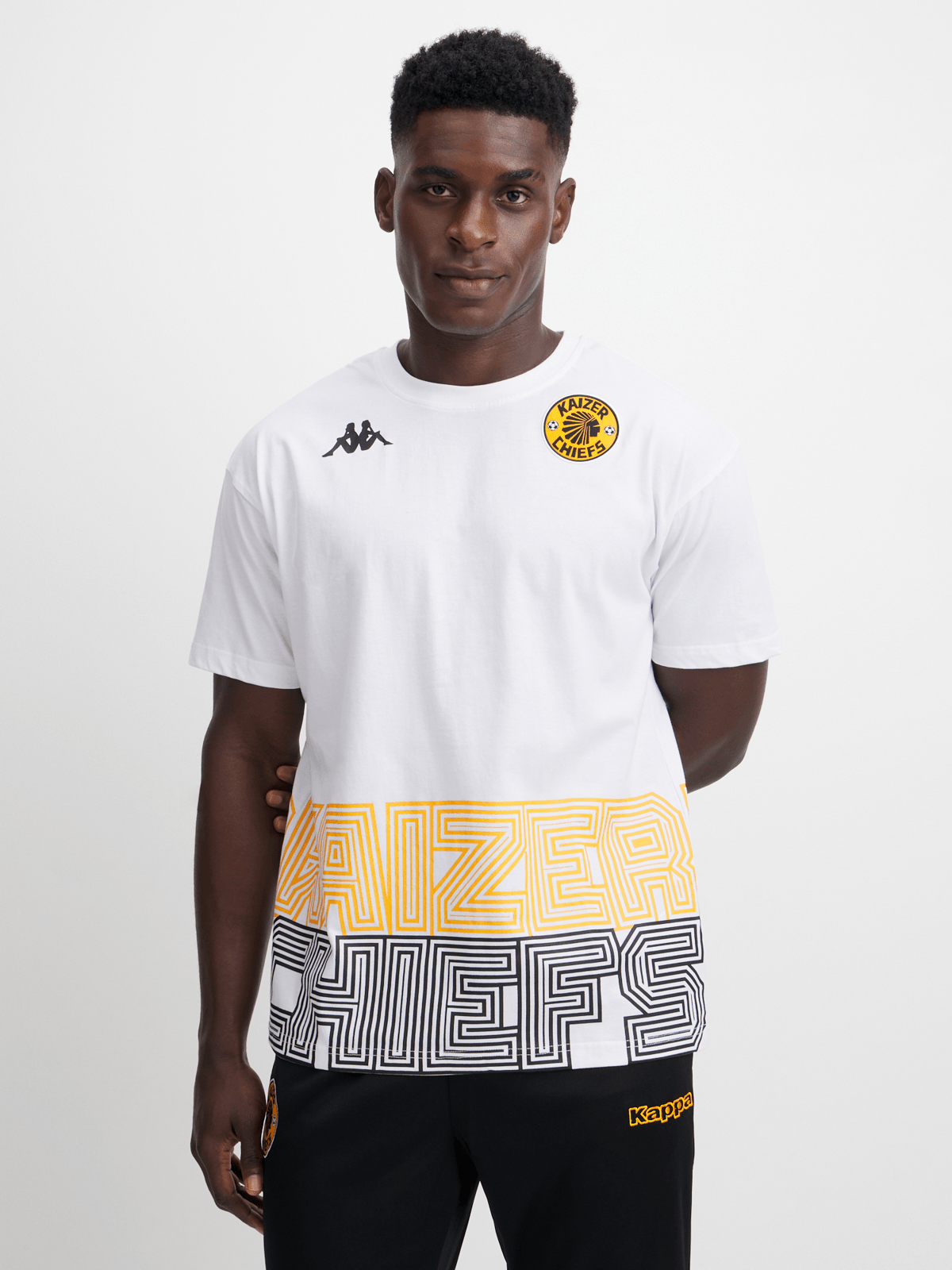 Kappa Men&#39;s Kaizer Chiefs Ametod White Tee - Official Fan Gear Cotton T-Shirt