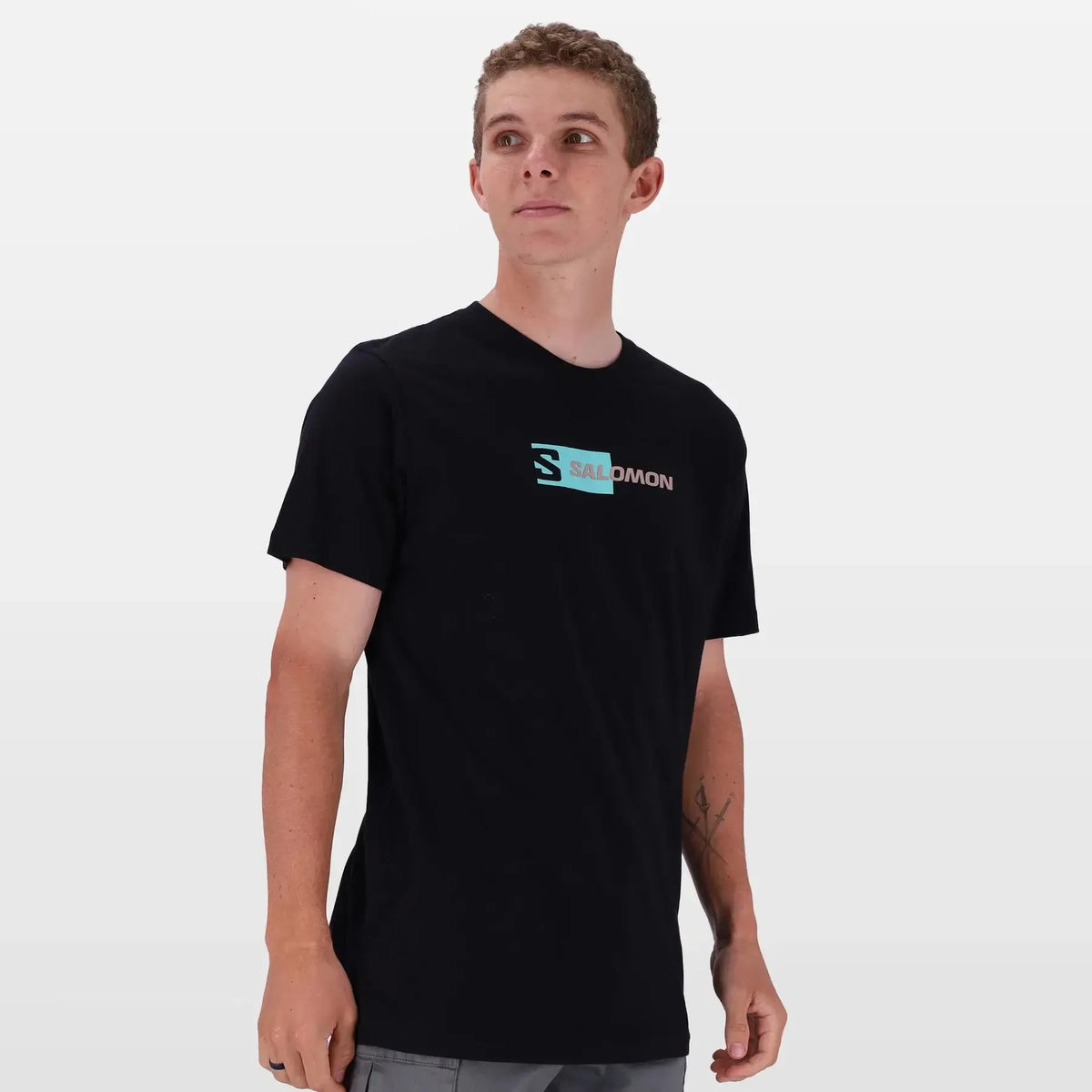 Salomon Hidden Graphic Tee: Lightweight, Comfortable Men&#39;s Short-Sleeve for Everyday Adventures