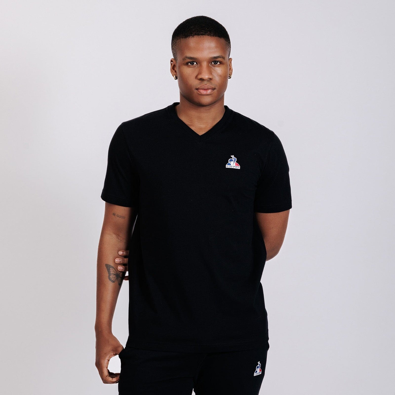 Essential V-Neck T-Shirt - Le Coq Sportif