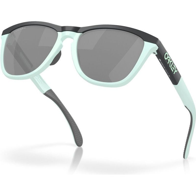 Oakley Frogskins Range Matte Carbon and Blue Milkshake/Prizm Black