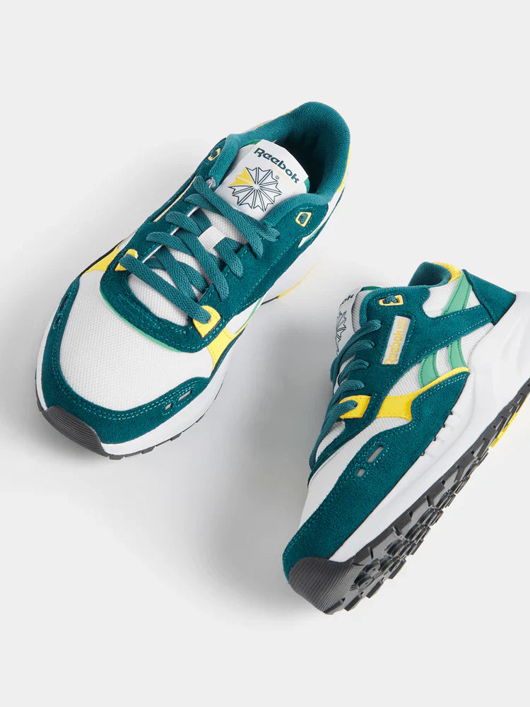 Classic Leather 2400 Shoes (1)