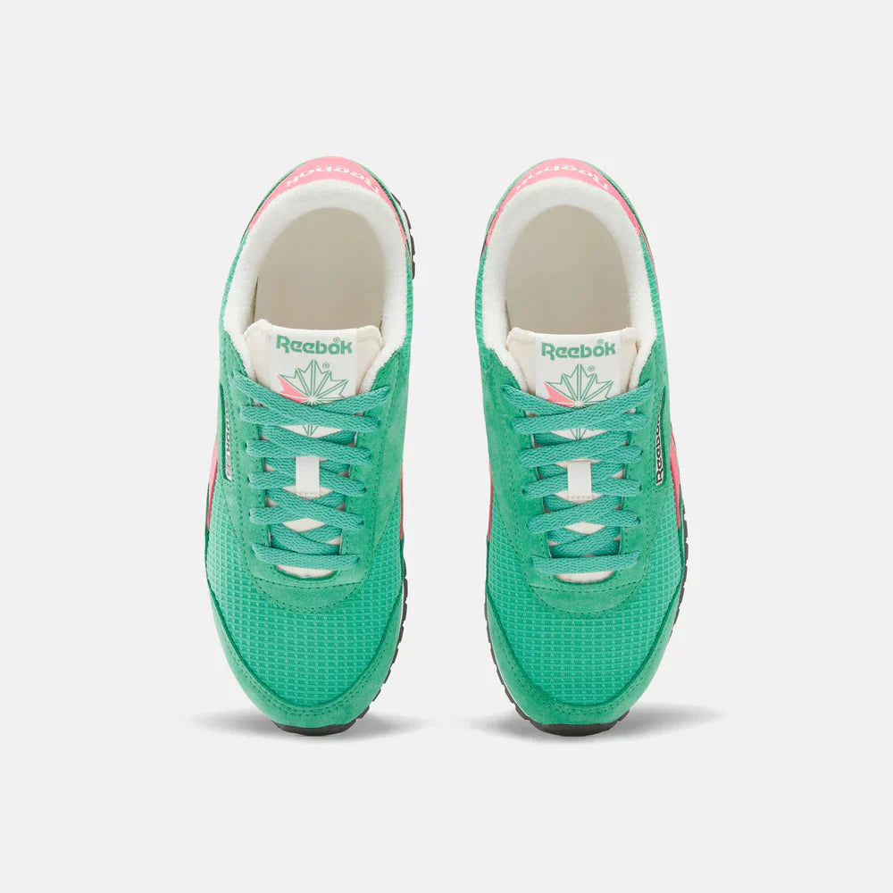 Women's Classic AZ Shoes (4)