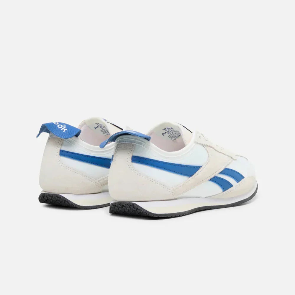 Classics R400 shoes (2)