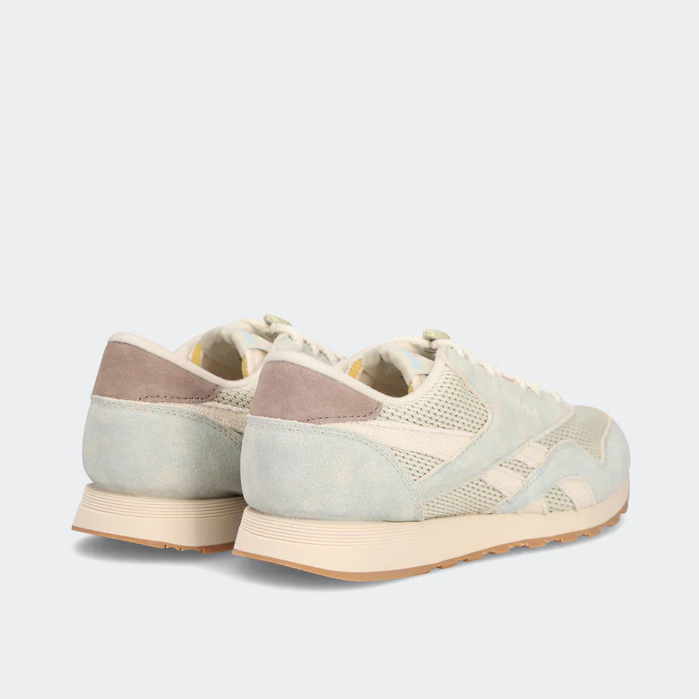 Classic Nylon Shoes (2)