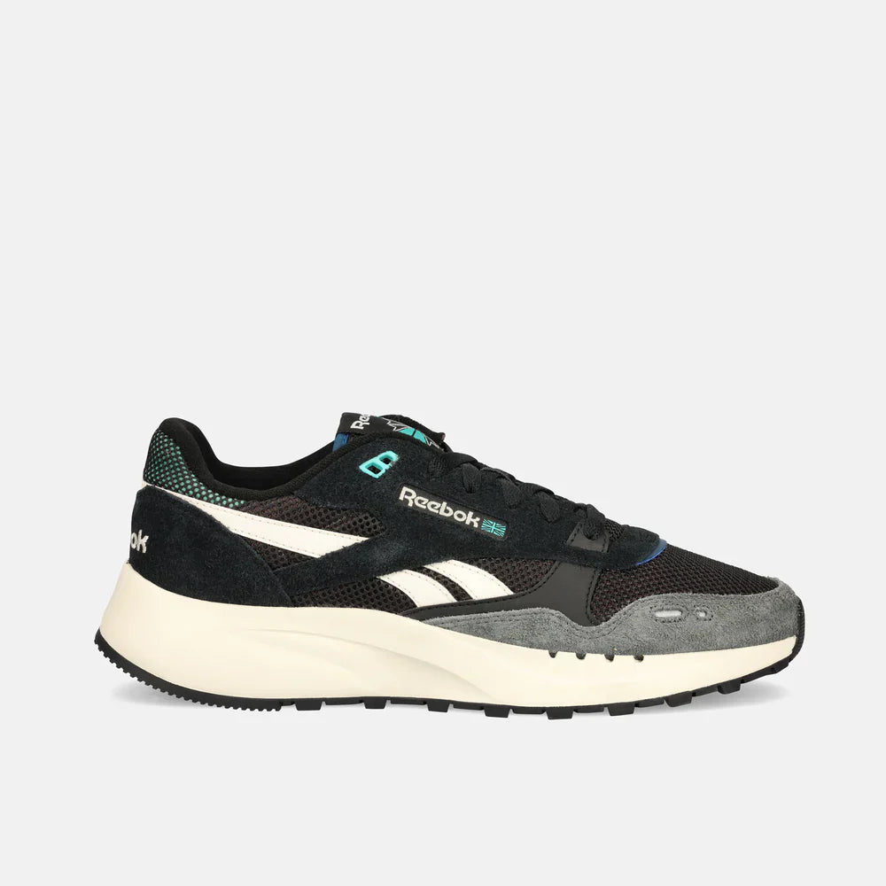 Classic Leather 2400 Shoes