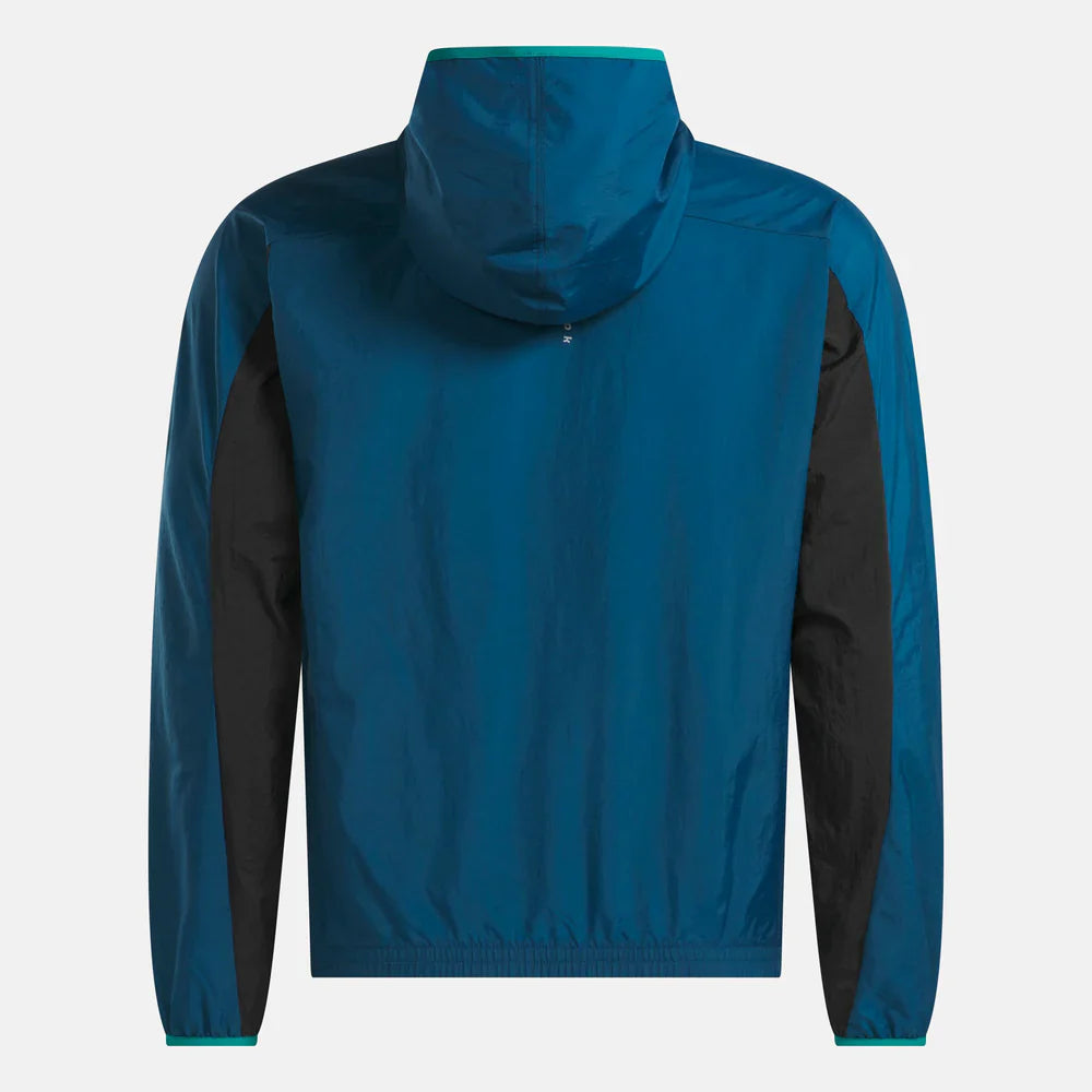 Running Woven Wind Jkt (4)