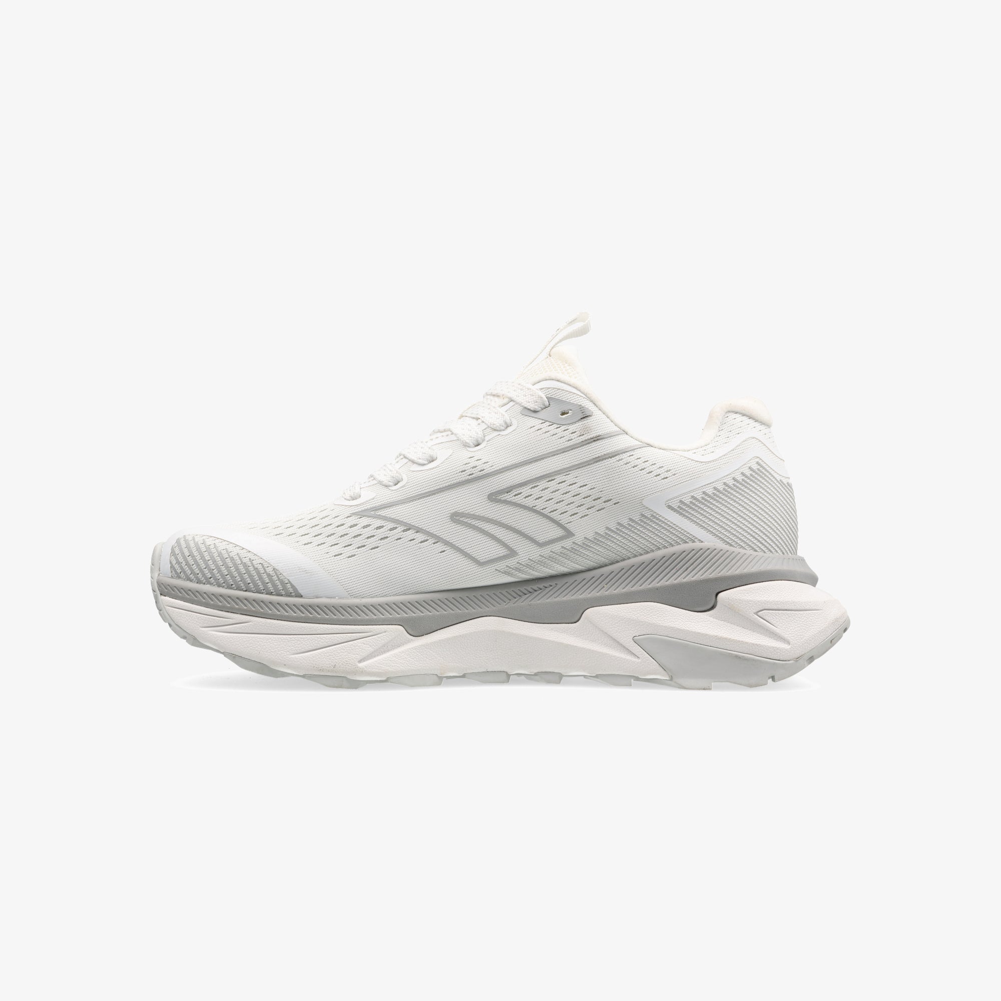 Hi-Tec Sumba Performance Sneaker: Lightweight Air Mesh, Cushioned Midsole, Durable Grip