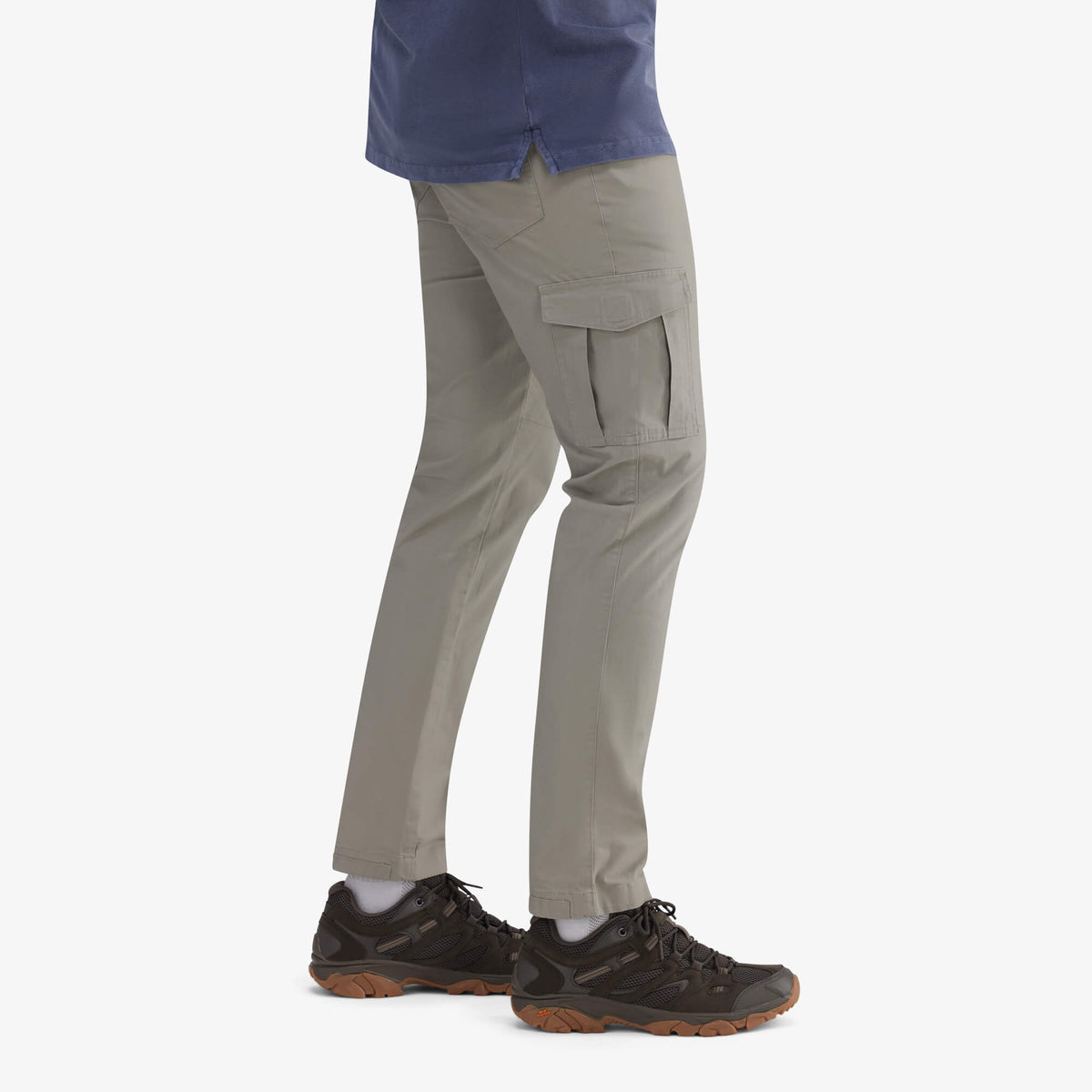 Hi-Tec Venture Men&#39;s Outdoor Pants: 4-Way Stretch, UV 40 Protection for Active Adventures