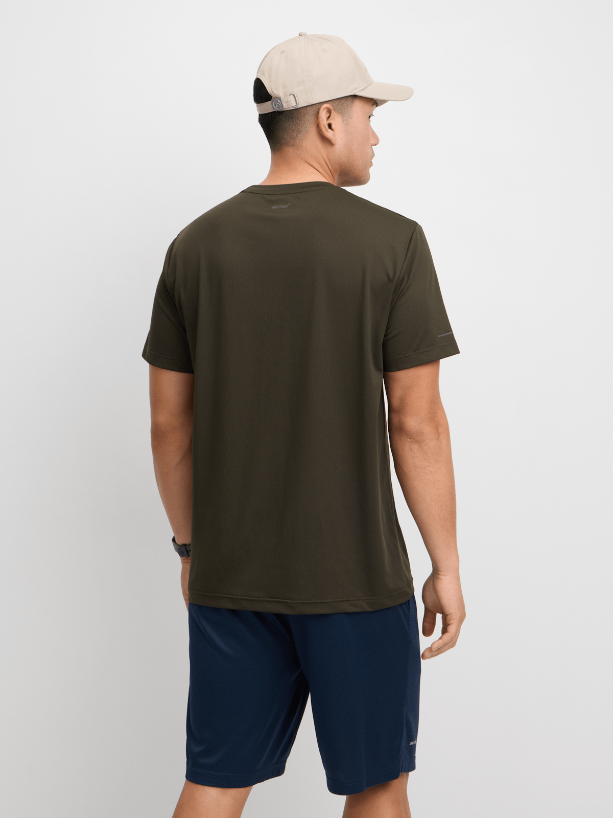 Men&#39;s Breathable Eyelet Performance Tee: Moisture-Wicking Athletic Workout Training T-Shirt