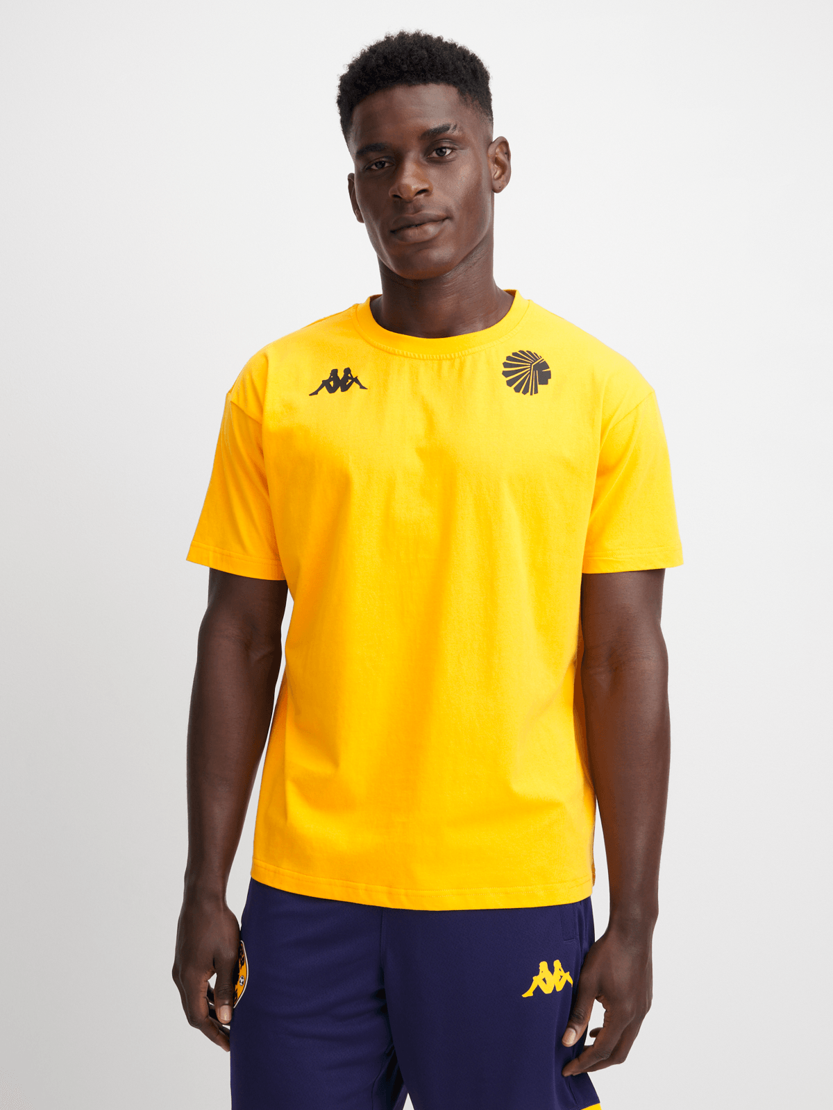 Kappa Men&#39;s Kaizer Chiefs Amemod Yellow Short Sleeve Cotton Fan Tee