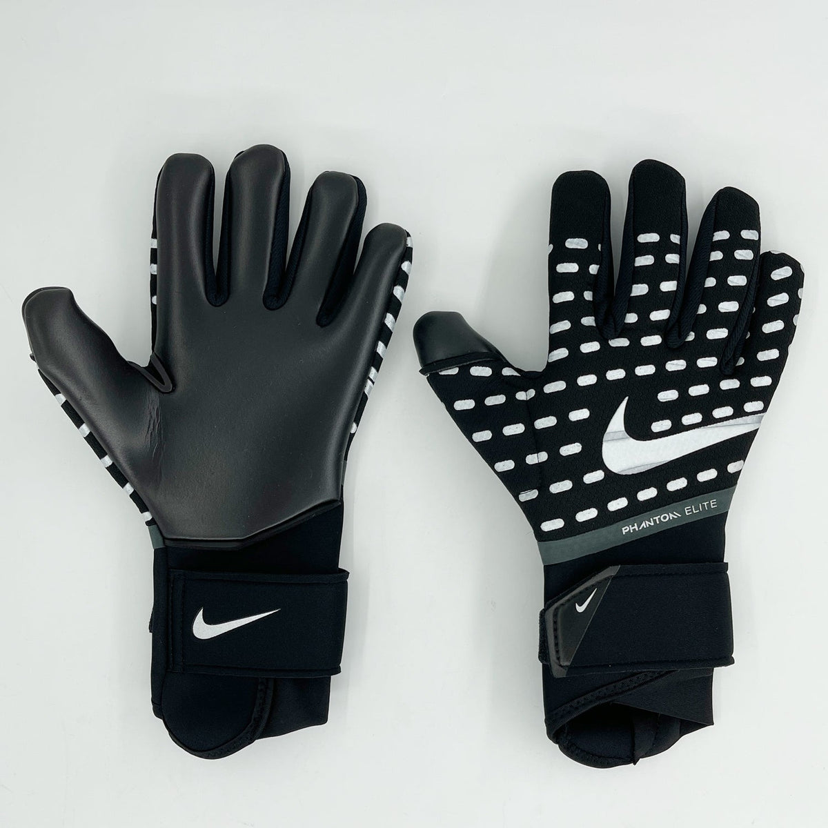 N11 Goalkeeper Gloves Black