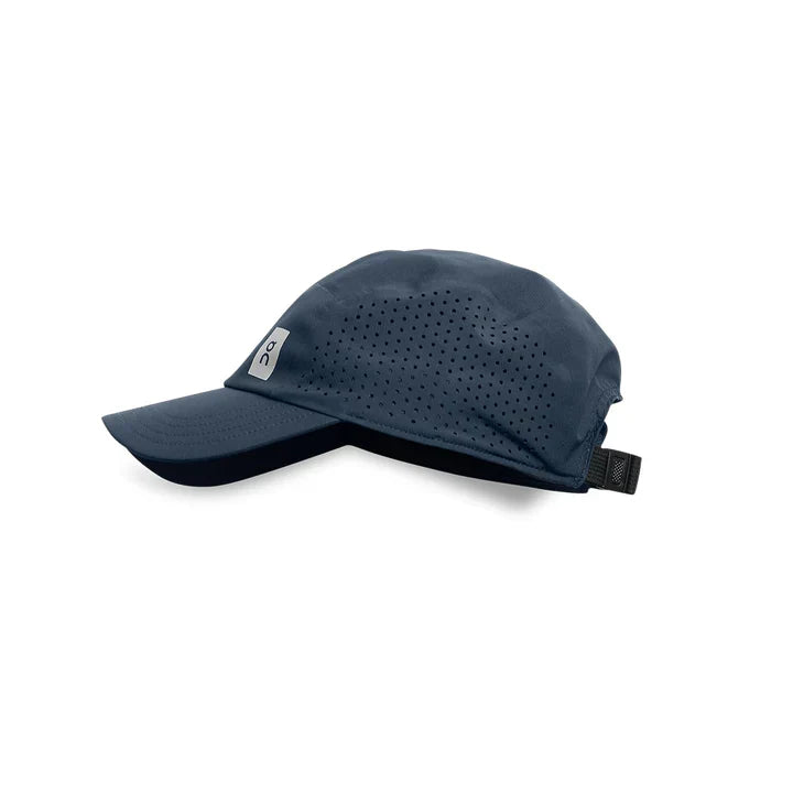 On Lightweight Cap Navy